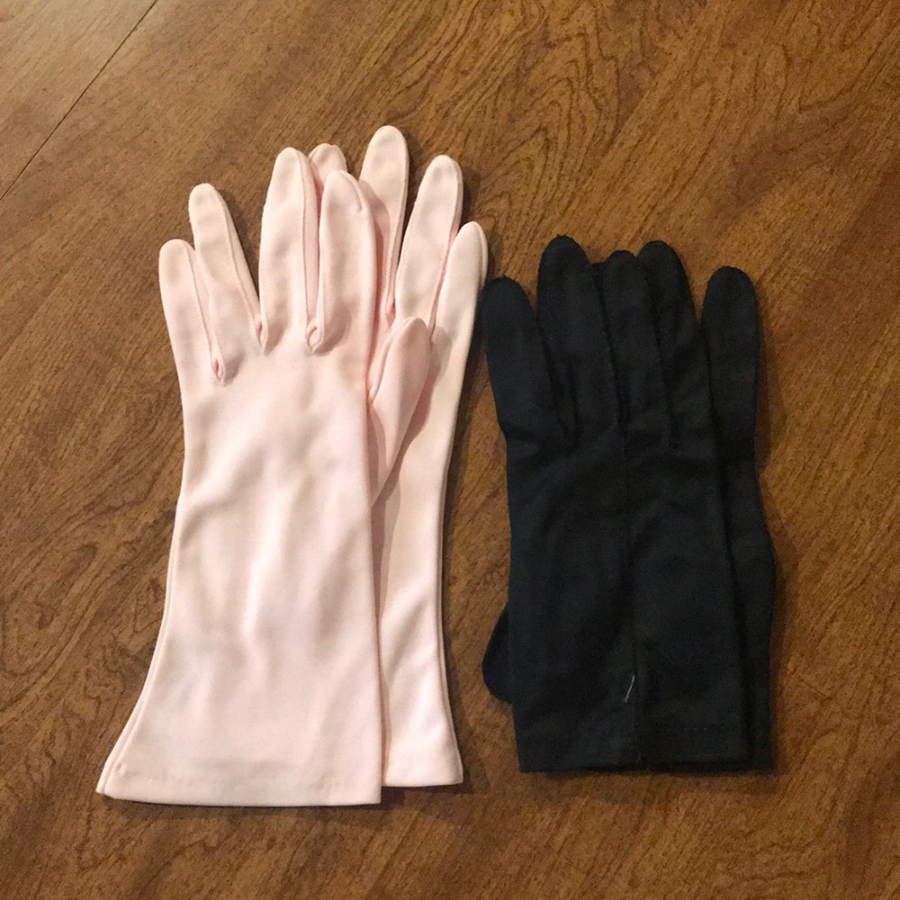 Vintage ladies gloves- one pink pair and one black